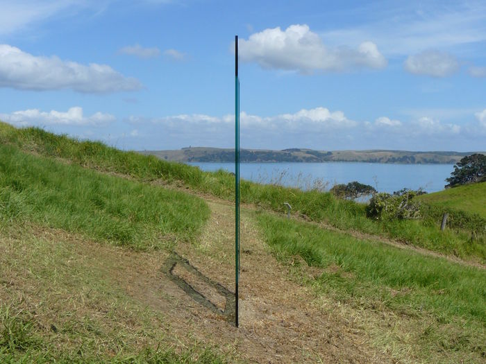 Half Glass (profile) 